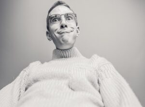 65 jaar man humor gif